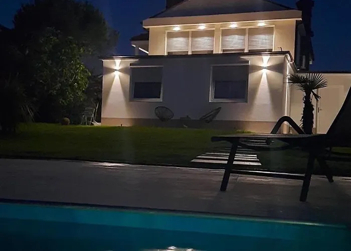 Apartmaji Meli Pu דירה איזולה