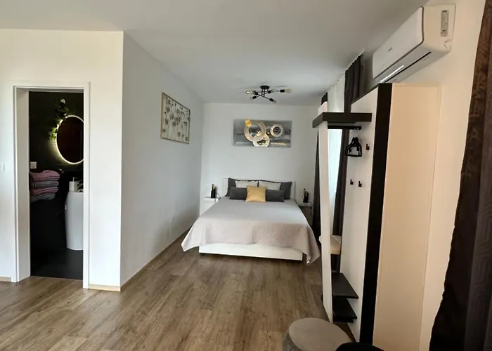 Apartmaji Meli Pu Apartmán *