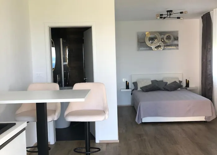 Apartmaji Meli Pu *